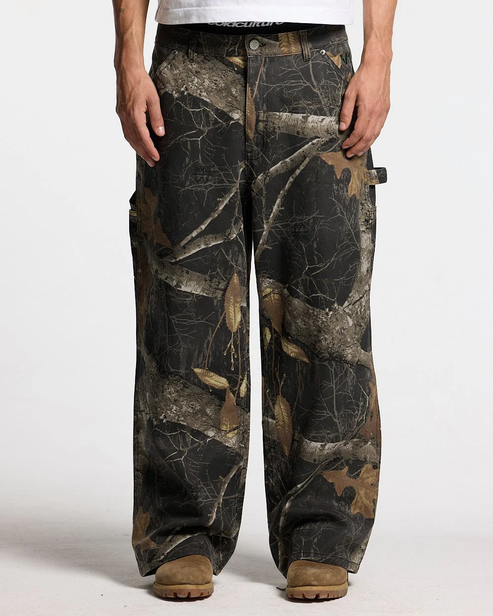 V1 CARPENTER PANTS REALTREE BLACK