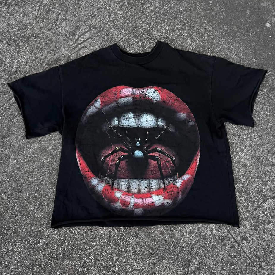 Spider Lips Print Short Sleeve T-Shirt