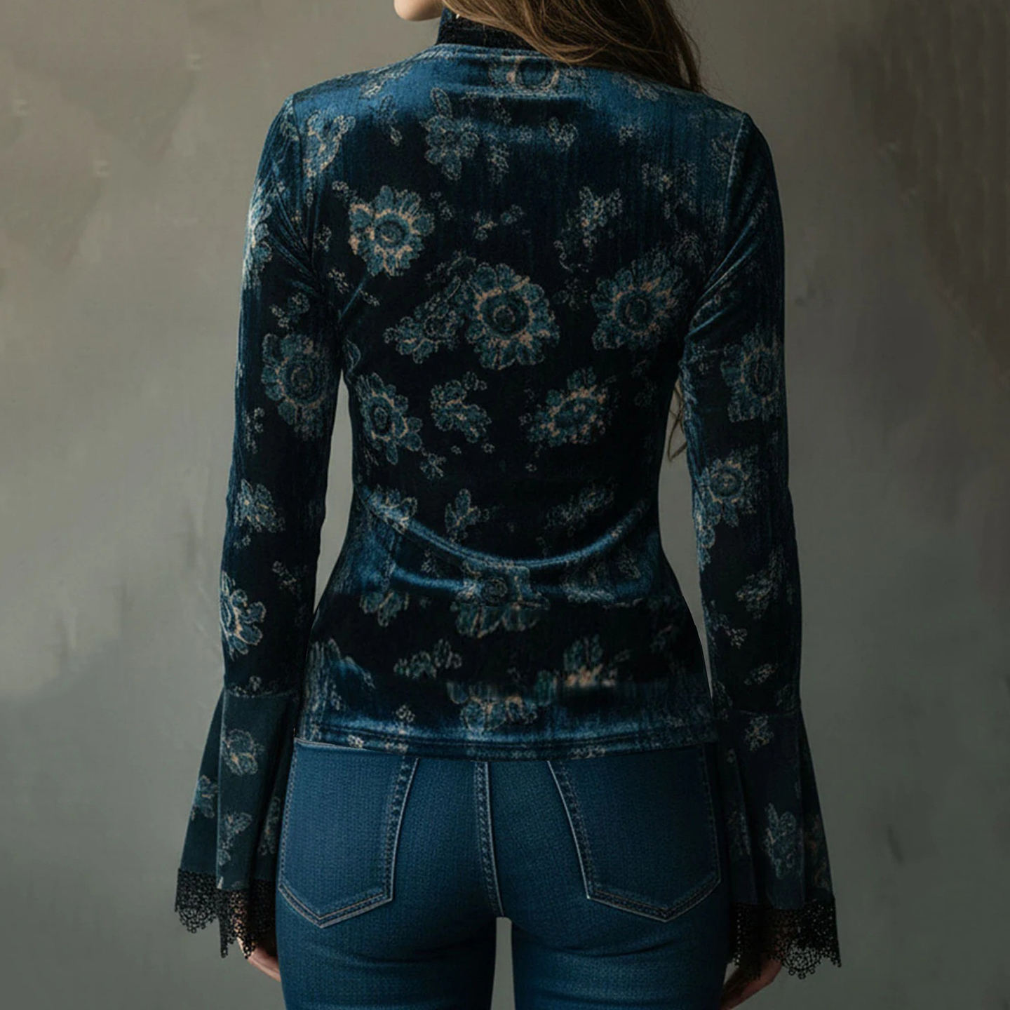 Women's Elegant Lace-trimmed Velvet V-neck Top