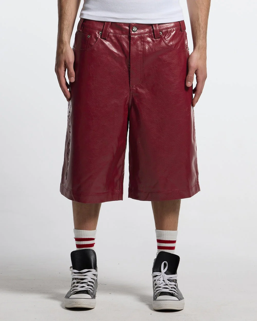 BRAVE SHORT BURGUNDY