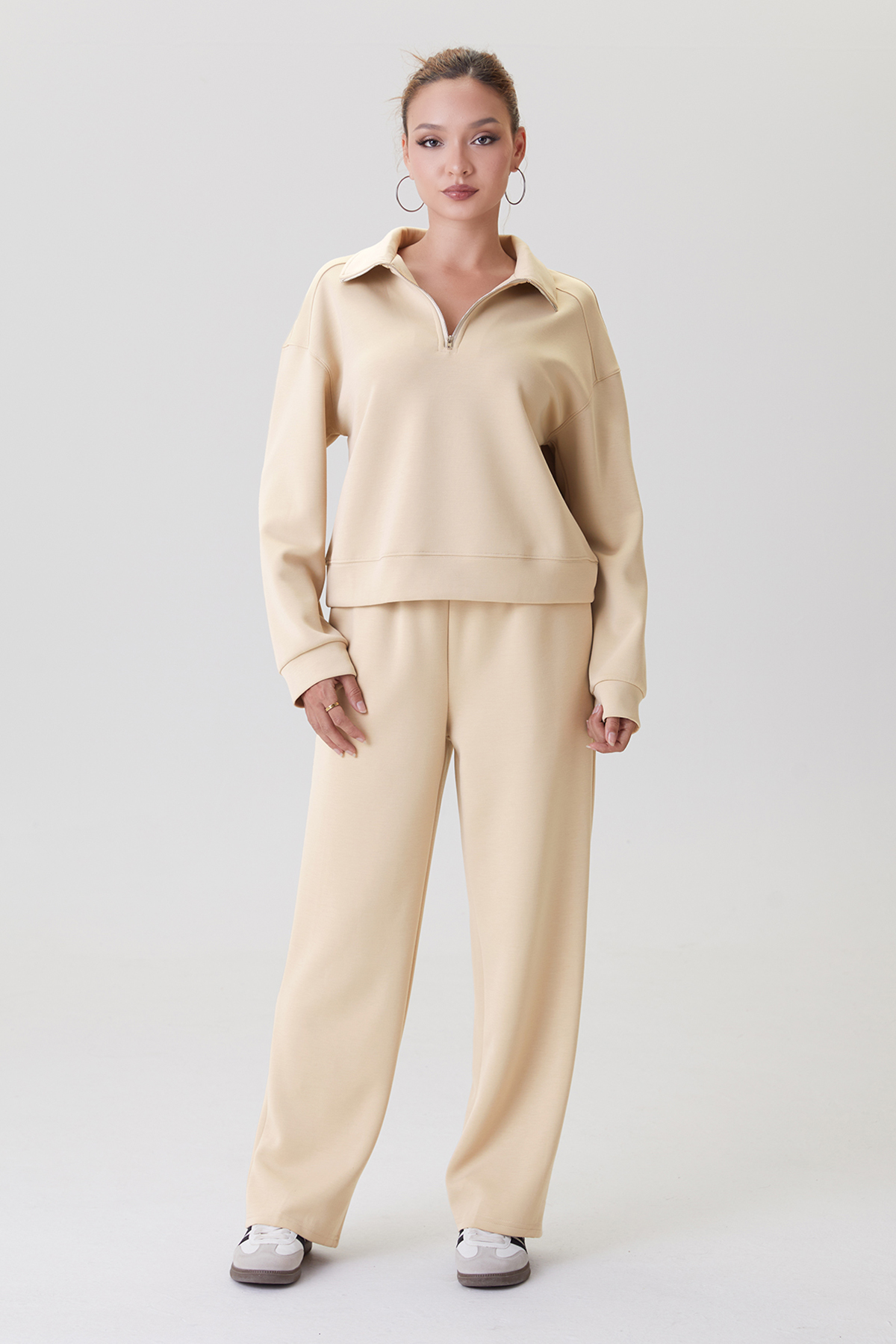 KatchMe Casual Partial Zipper Collared Sweatshirt & Wide Leg Trousers Co-ord