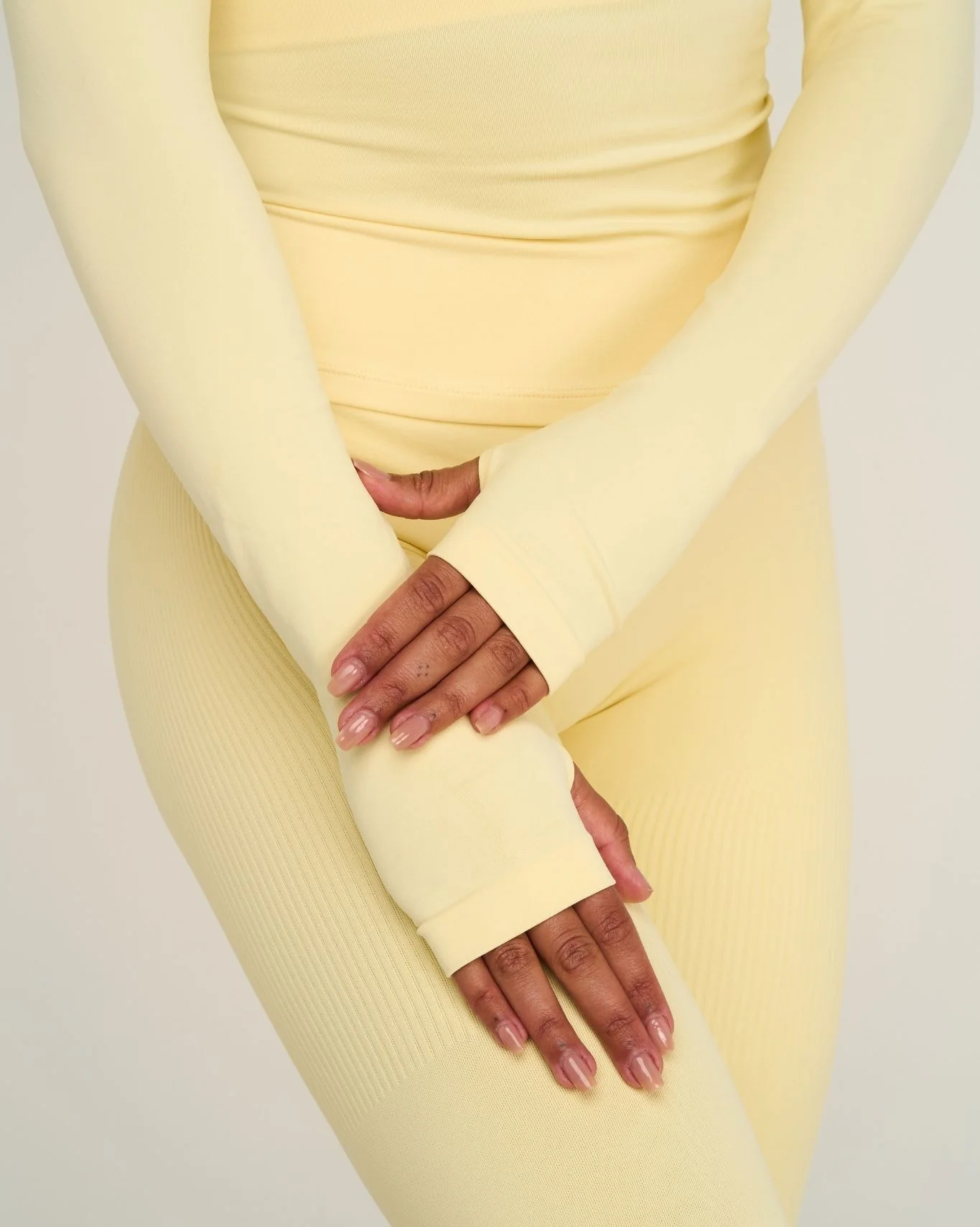 Elevate™ Sculpting Seamless V-Neck Top | Golden Butter