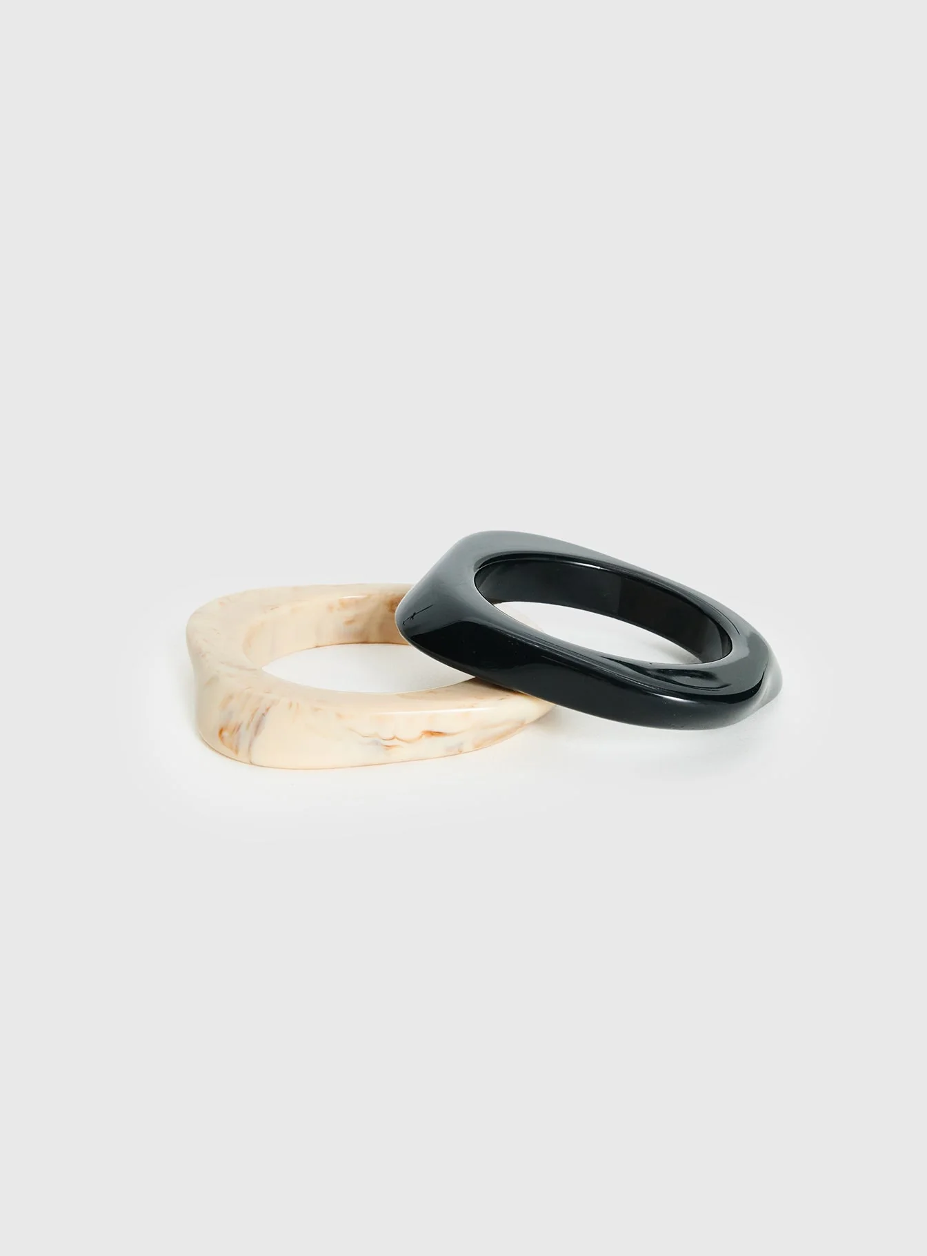 Jordann Resin Cuff Pack Black / Cream