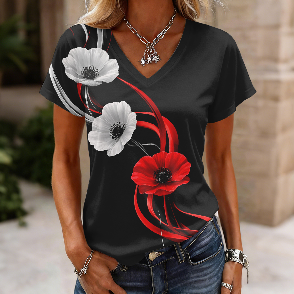 Women's Red Friday Poppy Art Casual T-Shirt