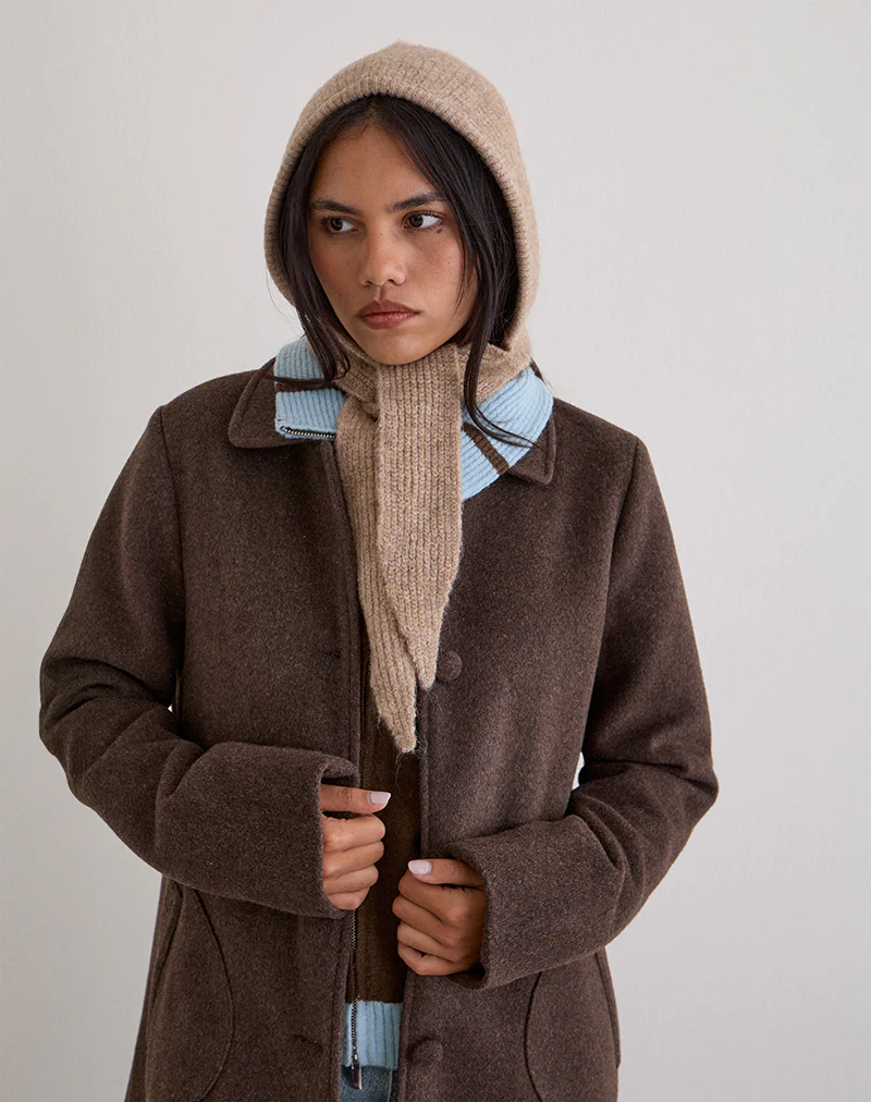 Bonnet Hat in Knit Beige