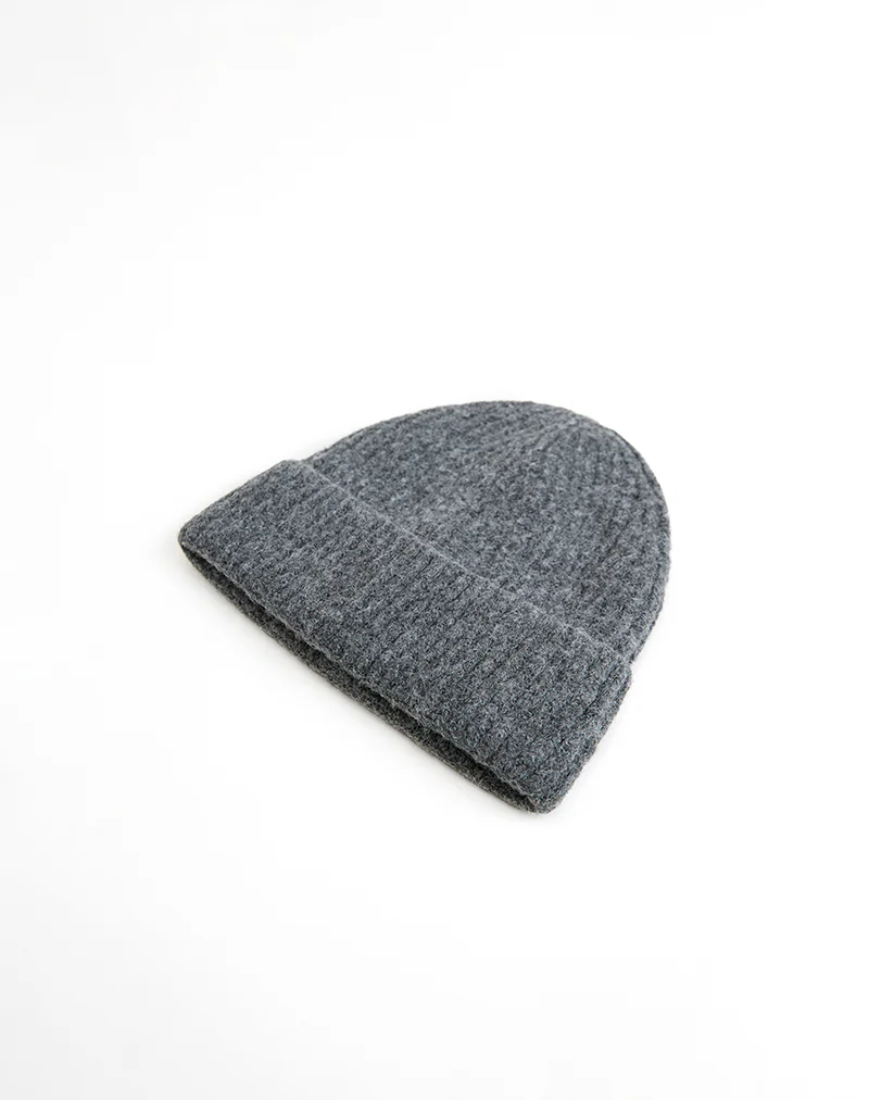 Tano Beanie in Dark Grey