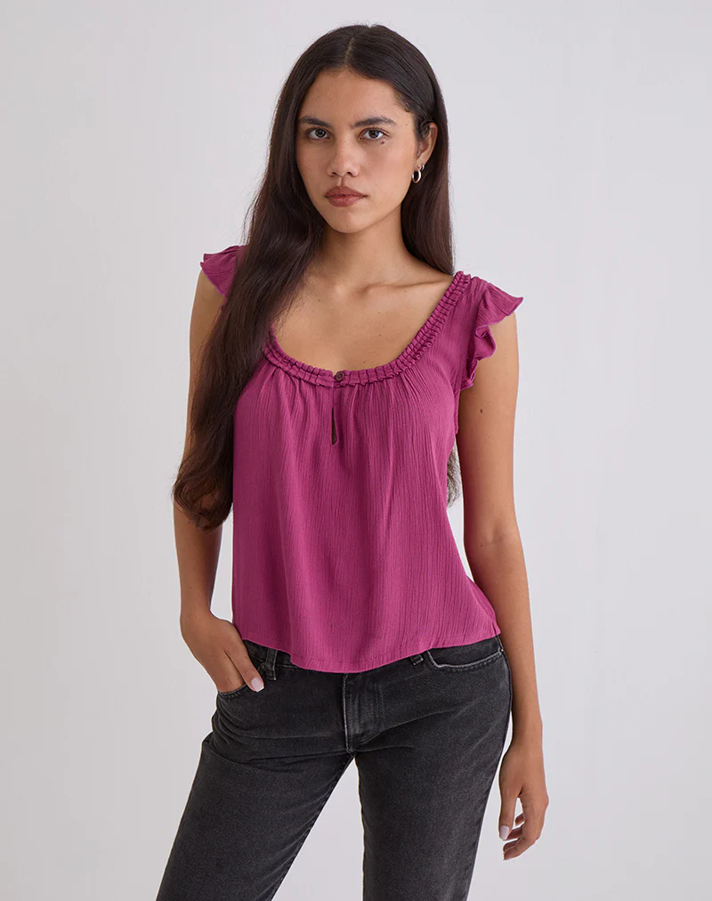 Merisso Scoop Neck Keyhole Top Daco in Rose Burgundy
