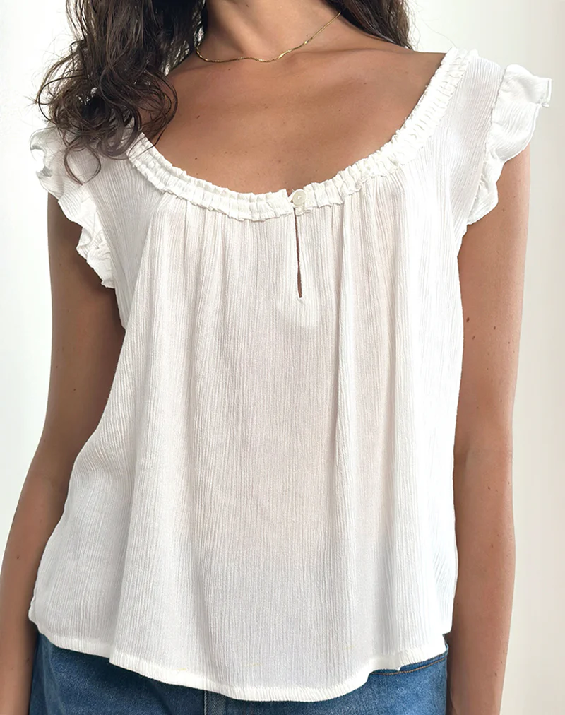 Merisso Scoop Neck Keyhole Top in White