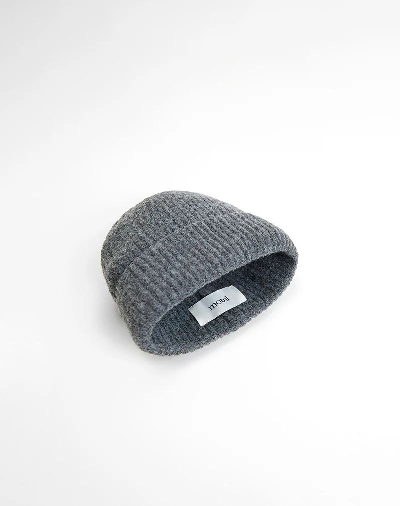 Tano Beanie in Dark Grey