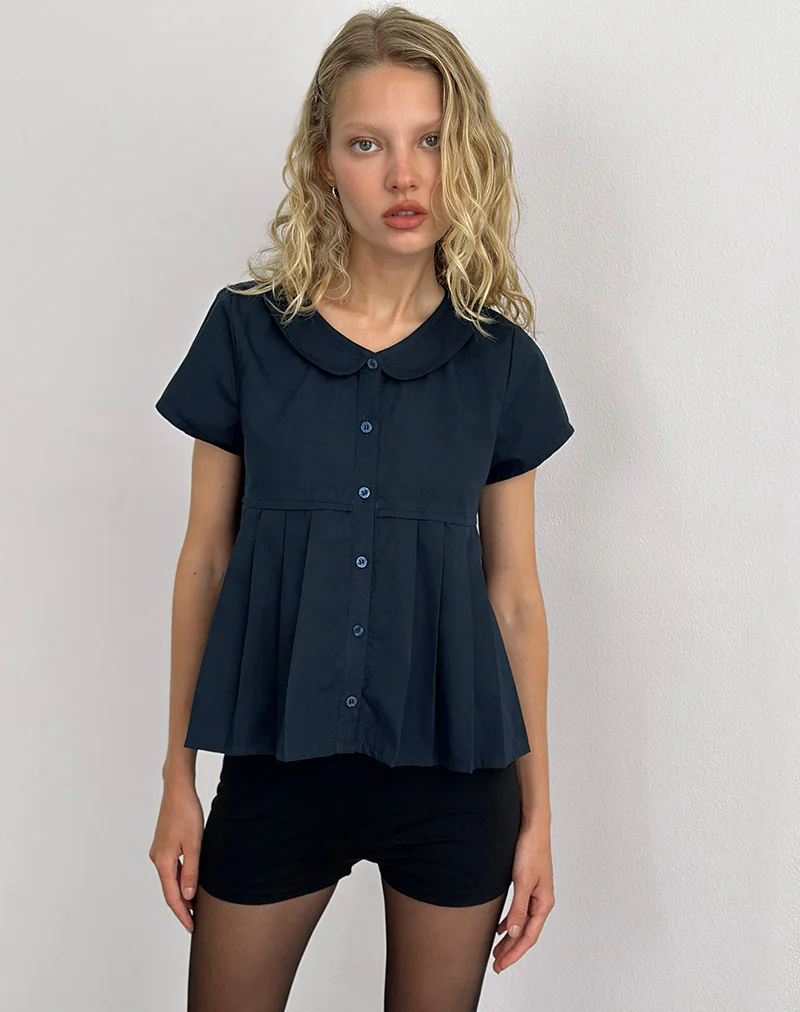 Kaelis Pleated Blouse in Poplin Dark Navy