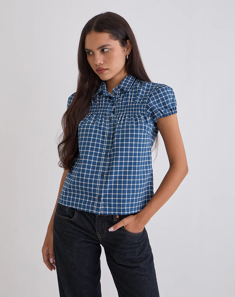 Ulsan Fitted Shirt in Navy Tartan Poplin