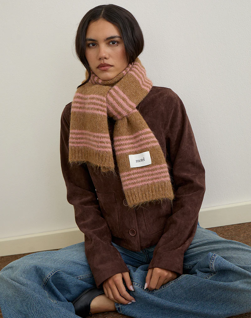 Scarf in Knit Pink Stripe Brushed Wool