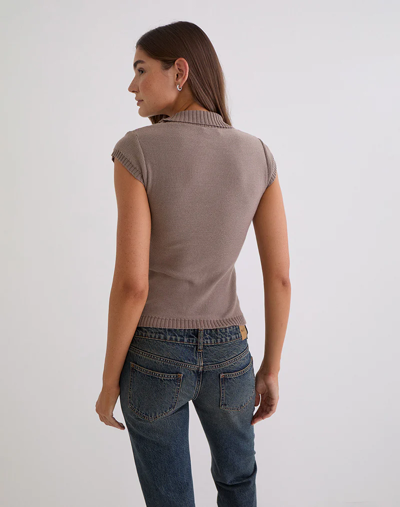 Malya Top with Buckle in Knit Taupe