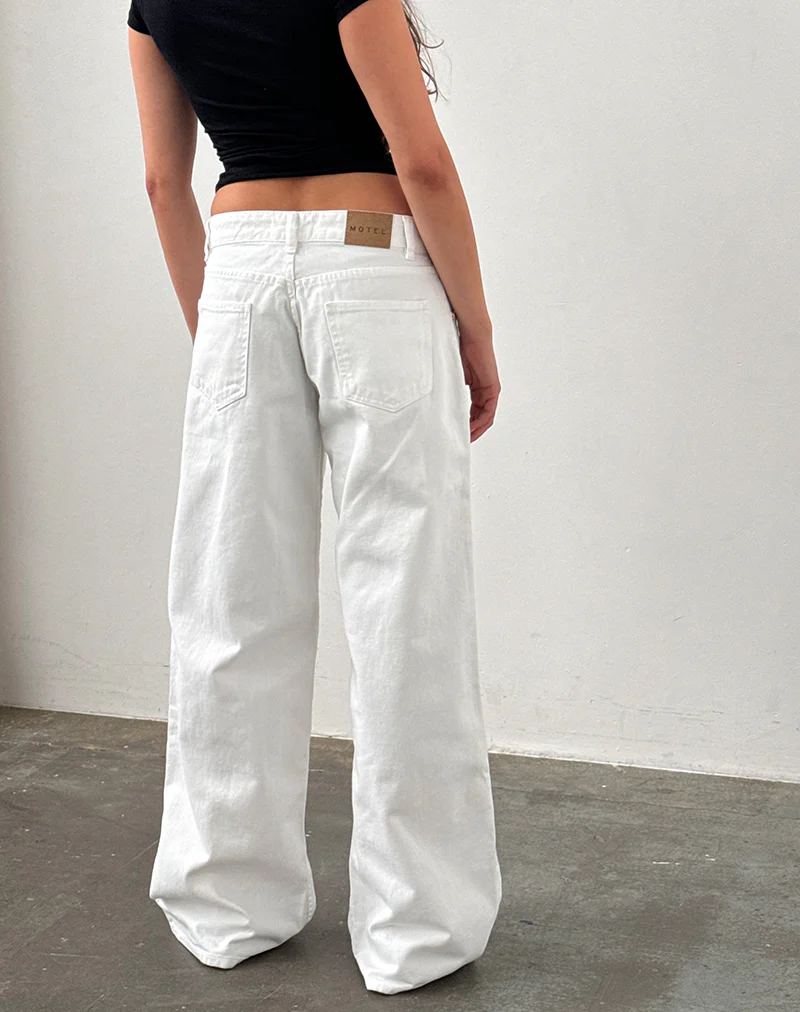 Low Rise Roomy Jeans in True White