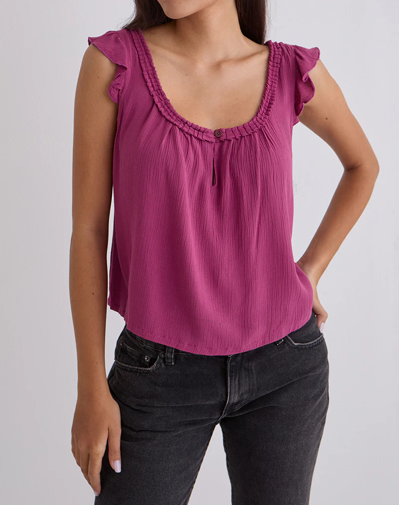 Merisso Scoop Neck Keyhole Top Daco in Rose Burgundy