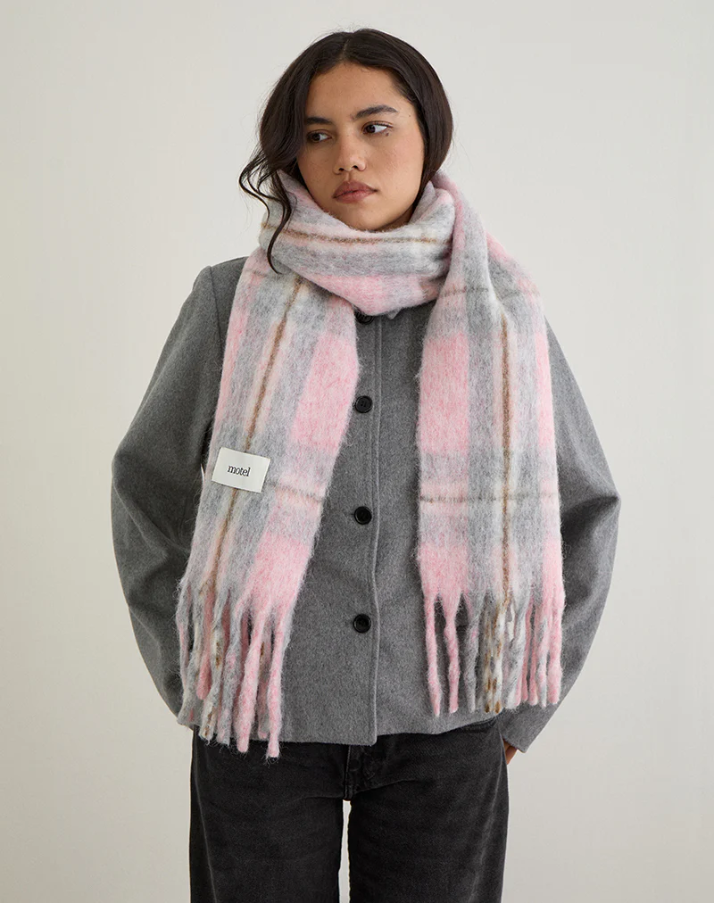 Scarf in Brushed Knit Pink Check