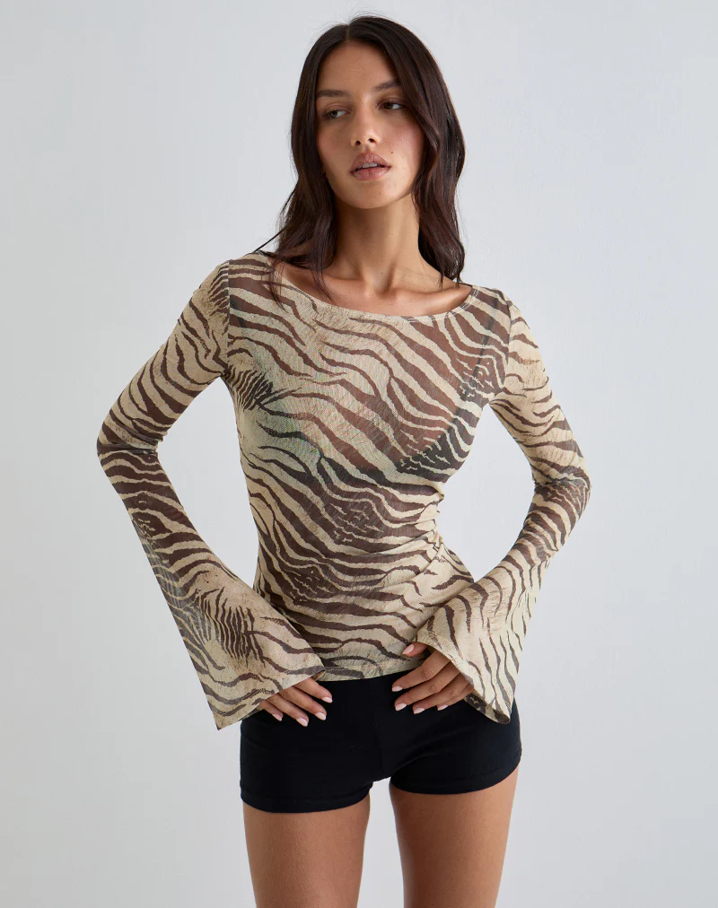 Tineko Long Sleeve Top in Wild Animal Neutral