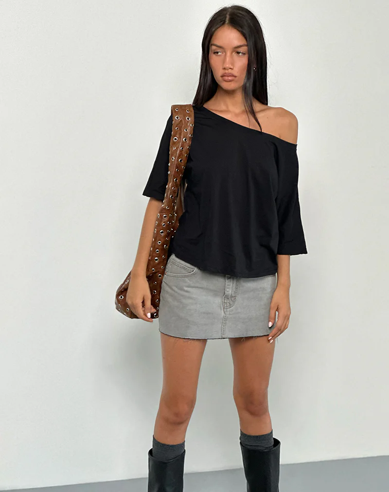 Daman Off-The-Shoulder Basic Top in Black