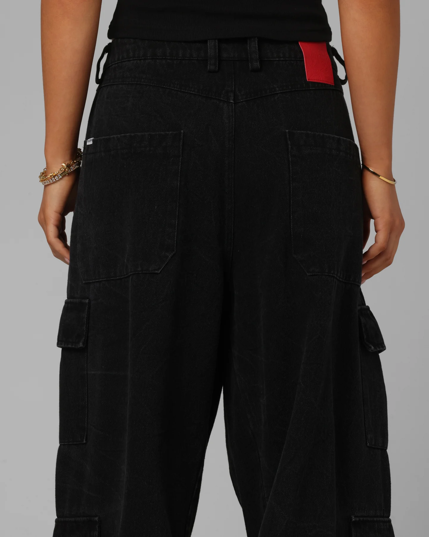 Loiter F-16 Balloon Cargo Pants Black