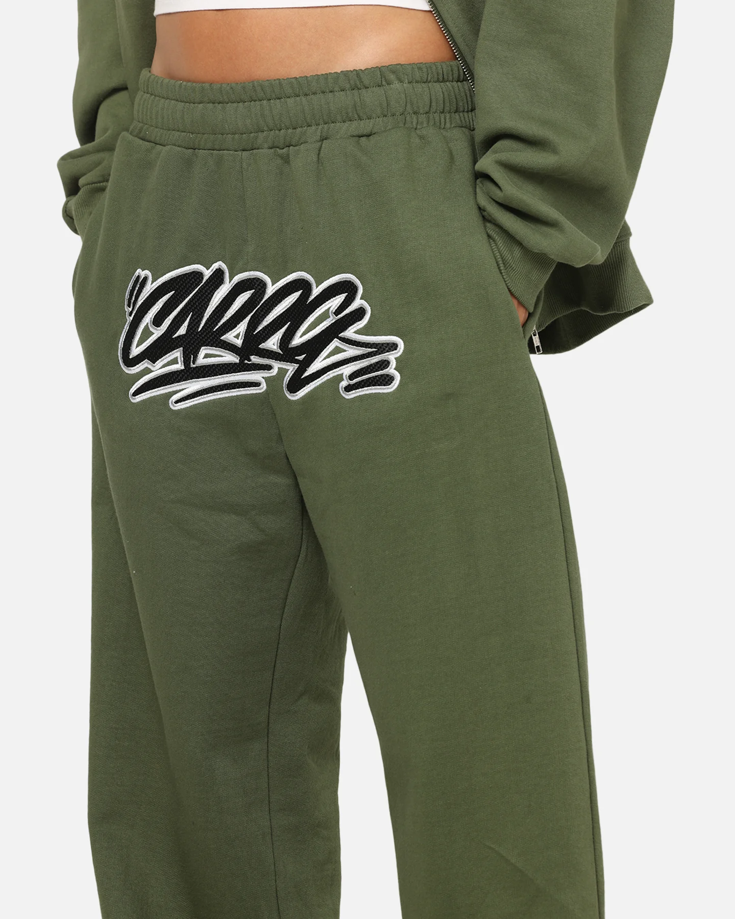 Carre Terrace Trackpants Olive