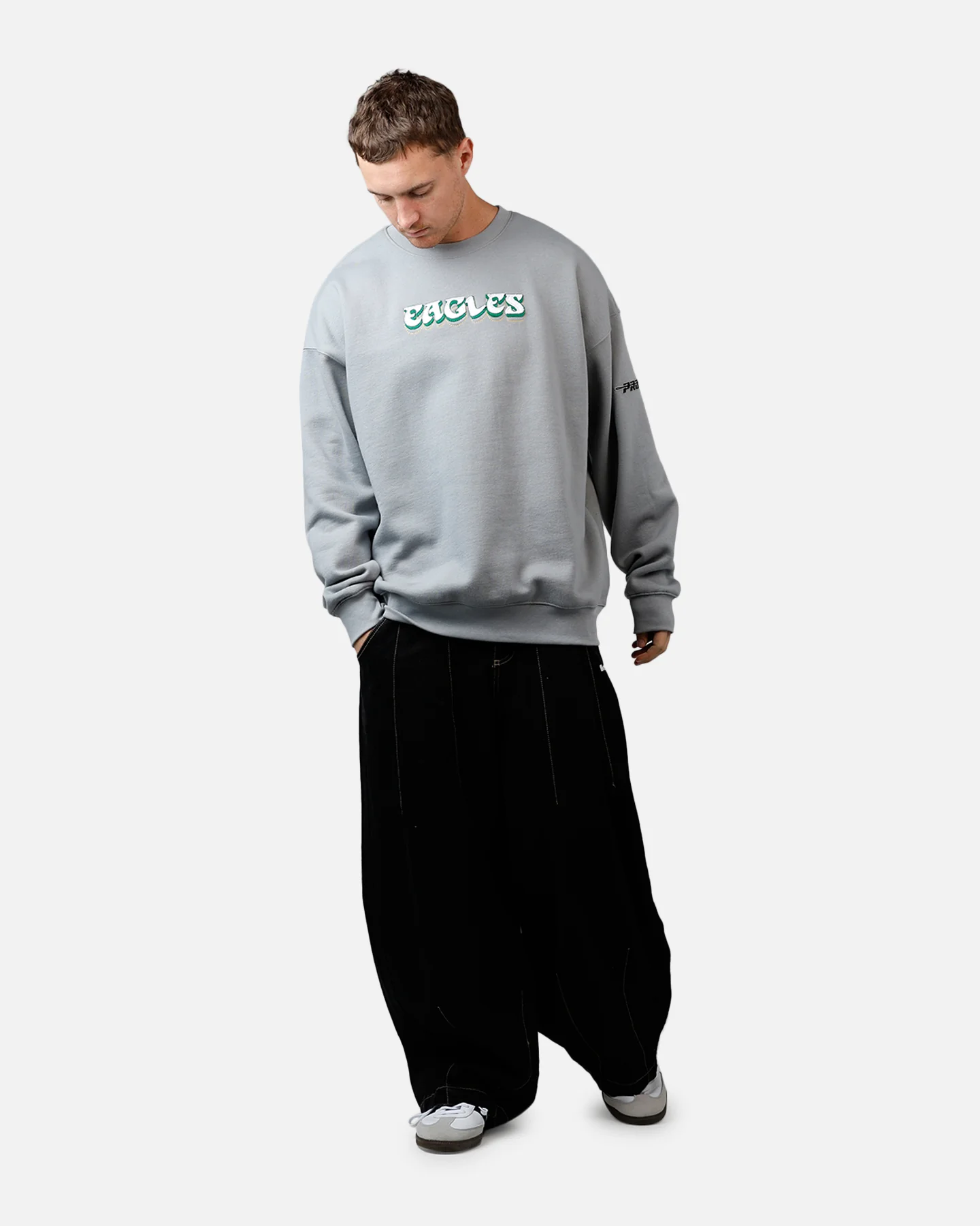 Pro Standard Philadelphia Eagles Kickoff Crewneck Grey