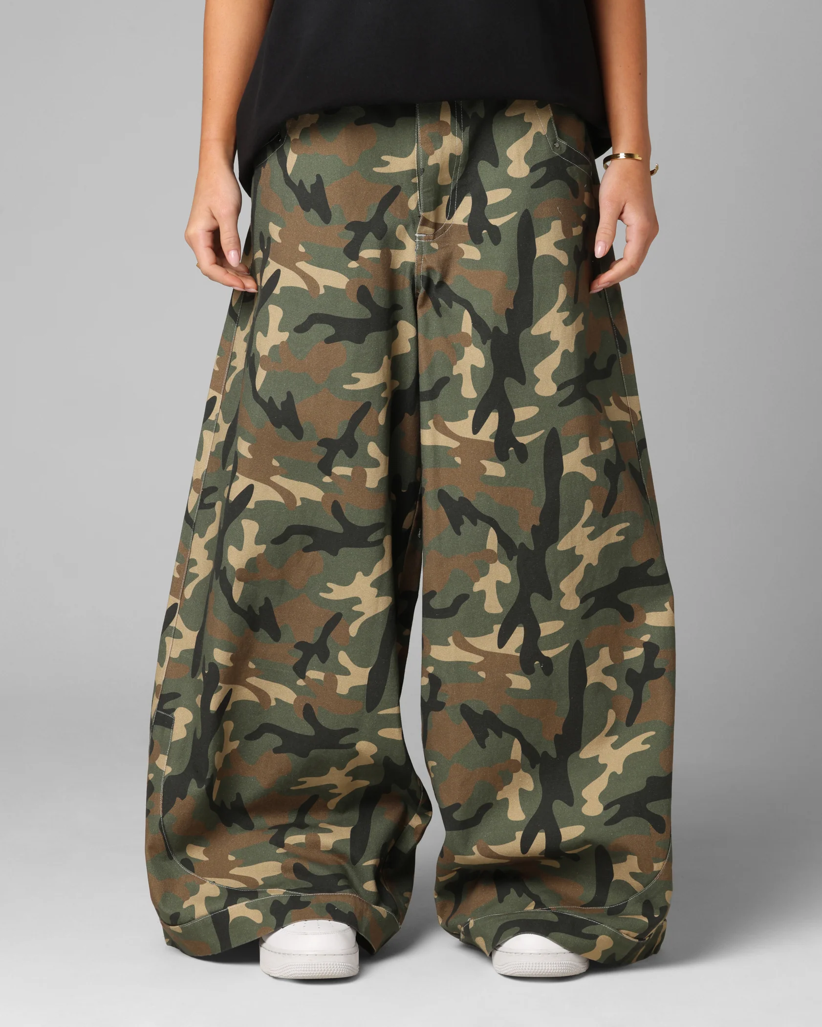 Loiter F-22 Raver Jeans Woodland Camo