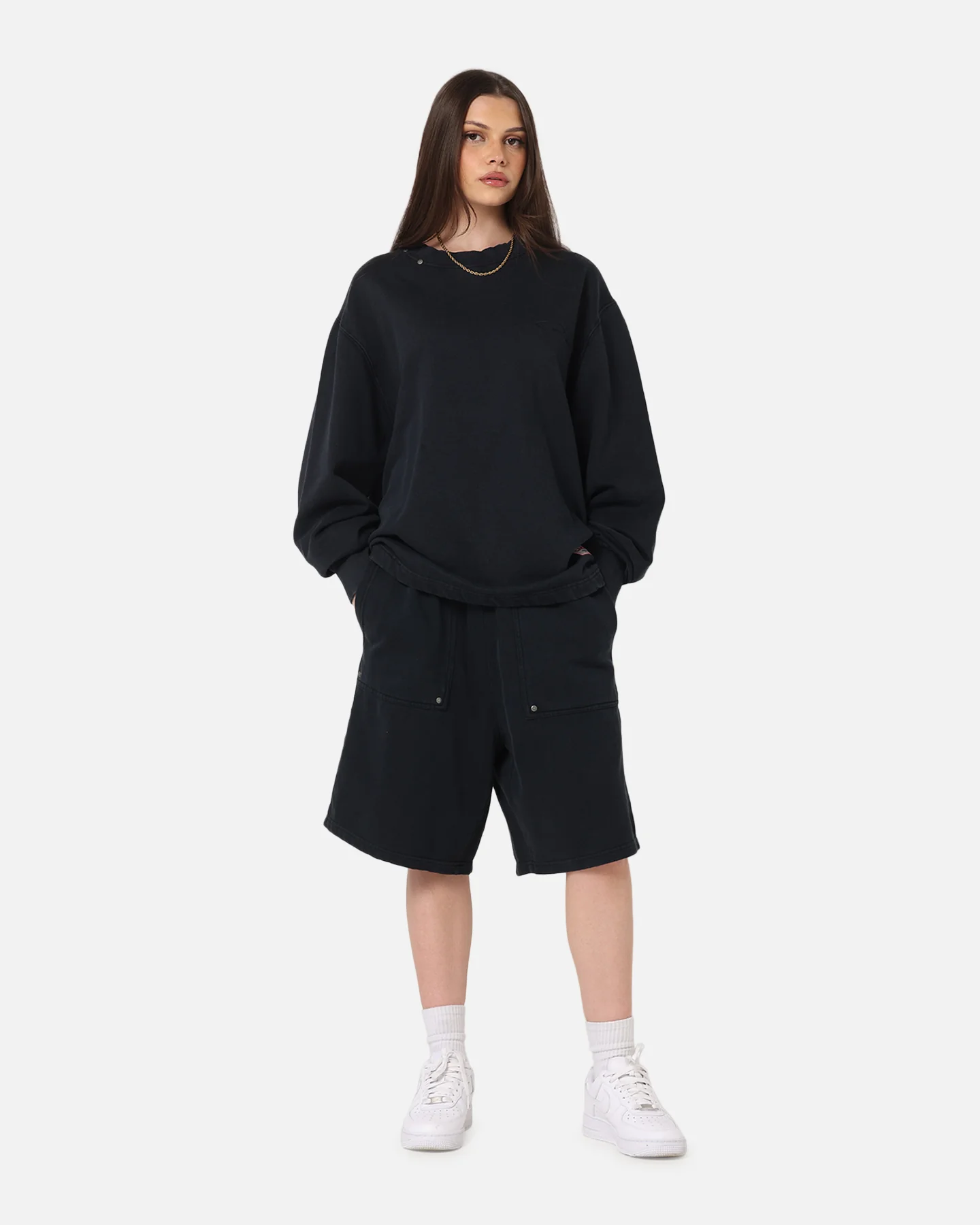 Carre Rivet Crewneck Charcoal