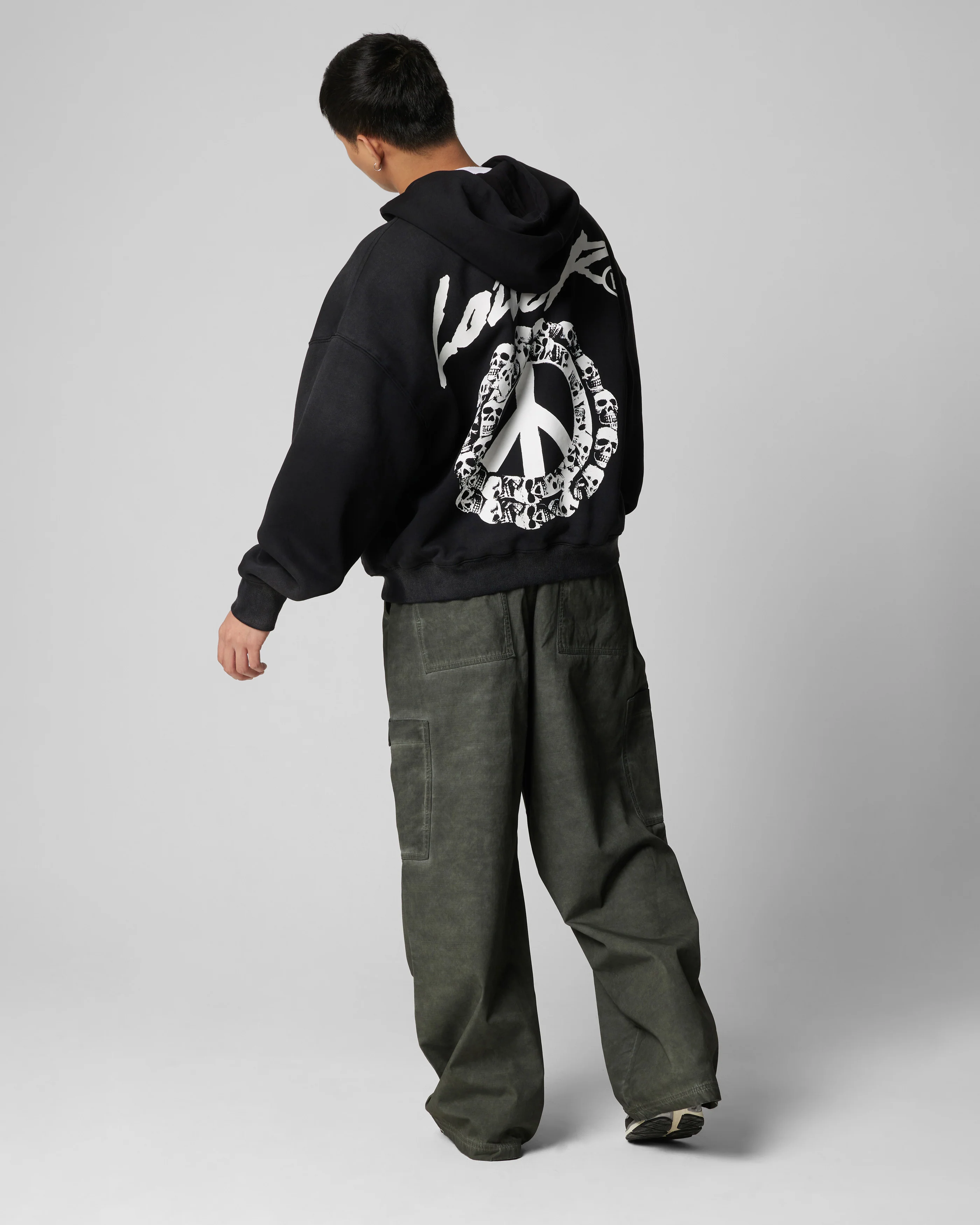 Loiter Peace To Make Zip Hoodie Black