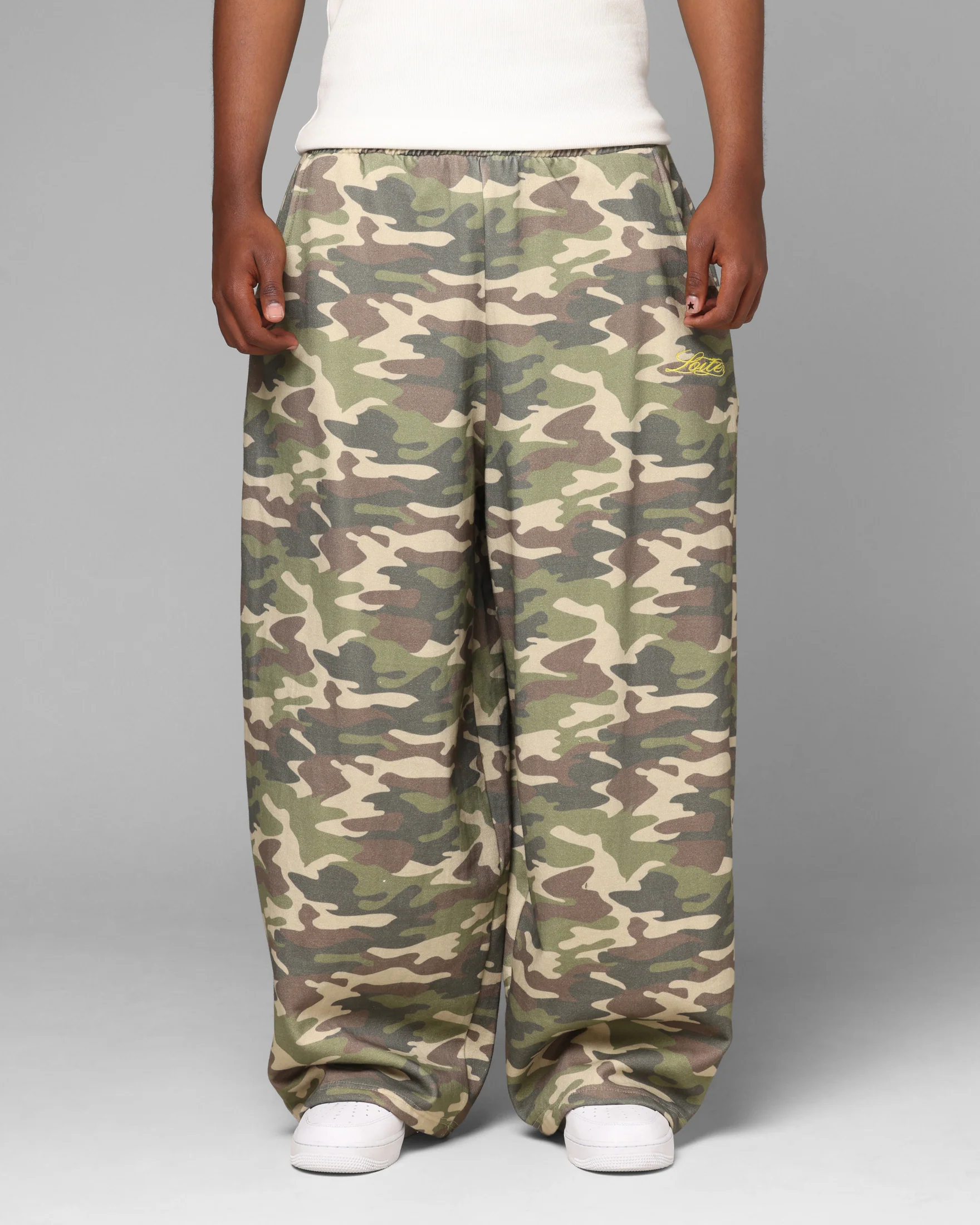 Loiter Purity Sweatpants Camo