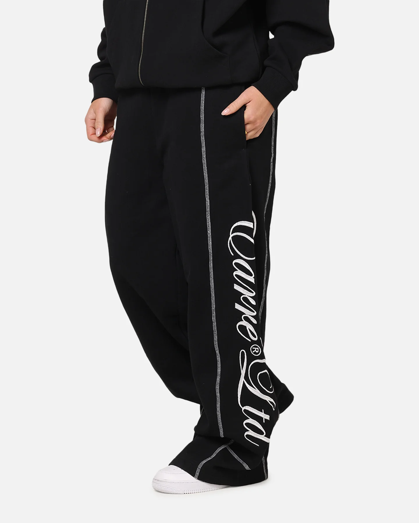 Carre Script Trackpants Black