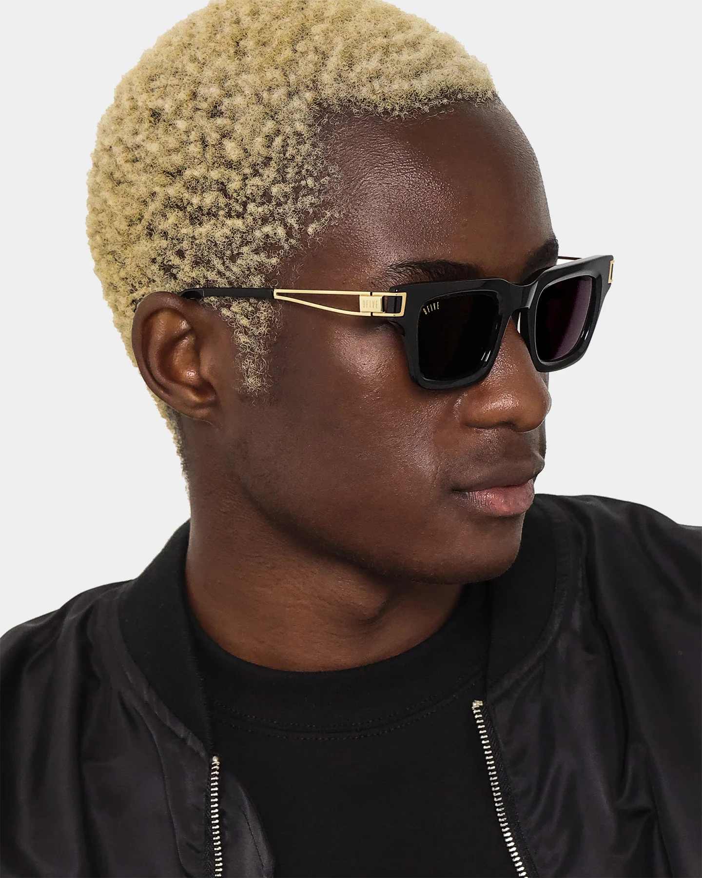 9FIVE Avenue Sunglasses Black/Gold