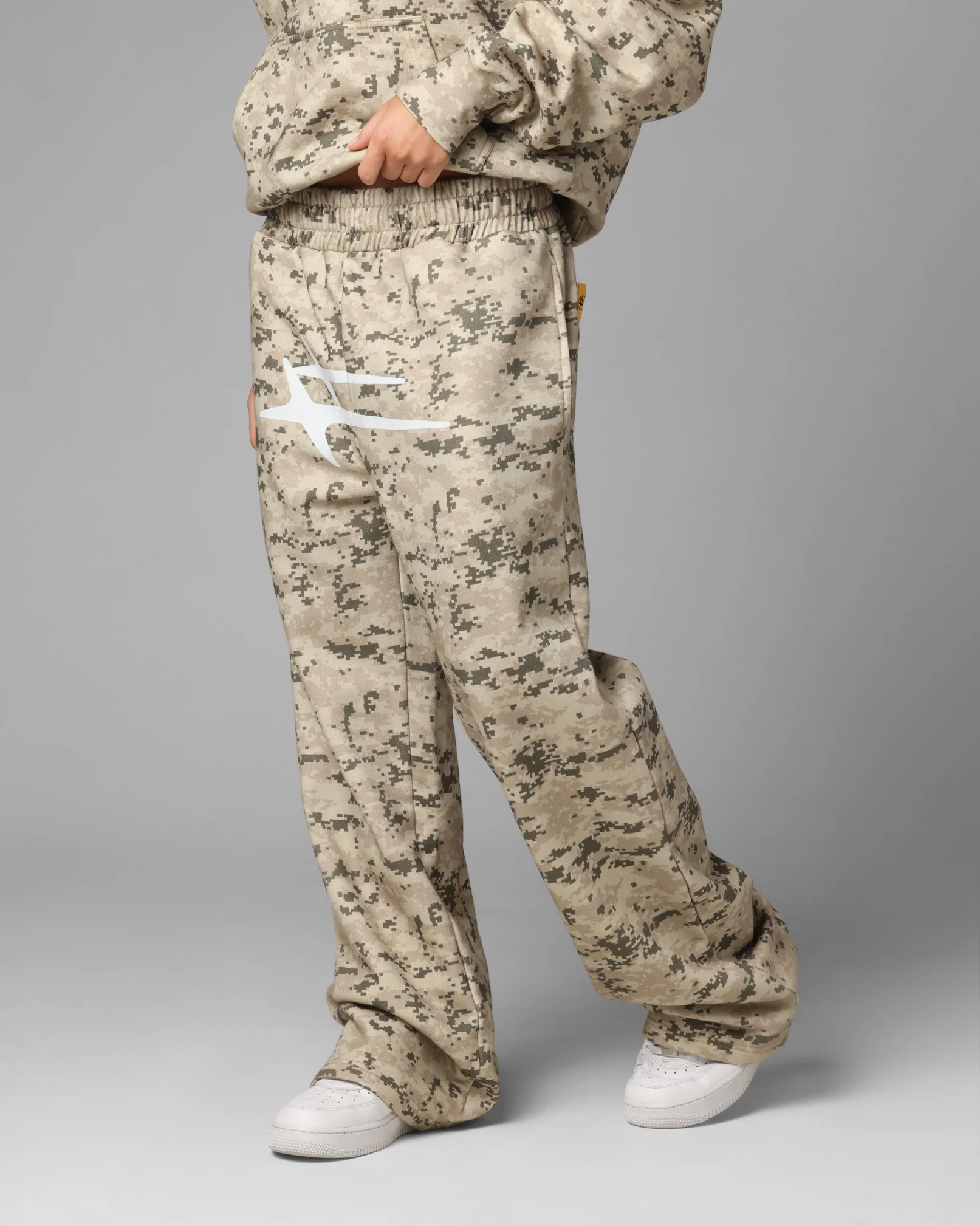 Loiter Hybrid Sweatpants Digi Camo