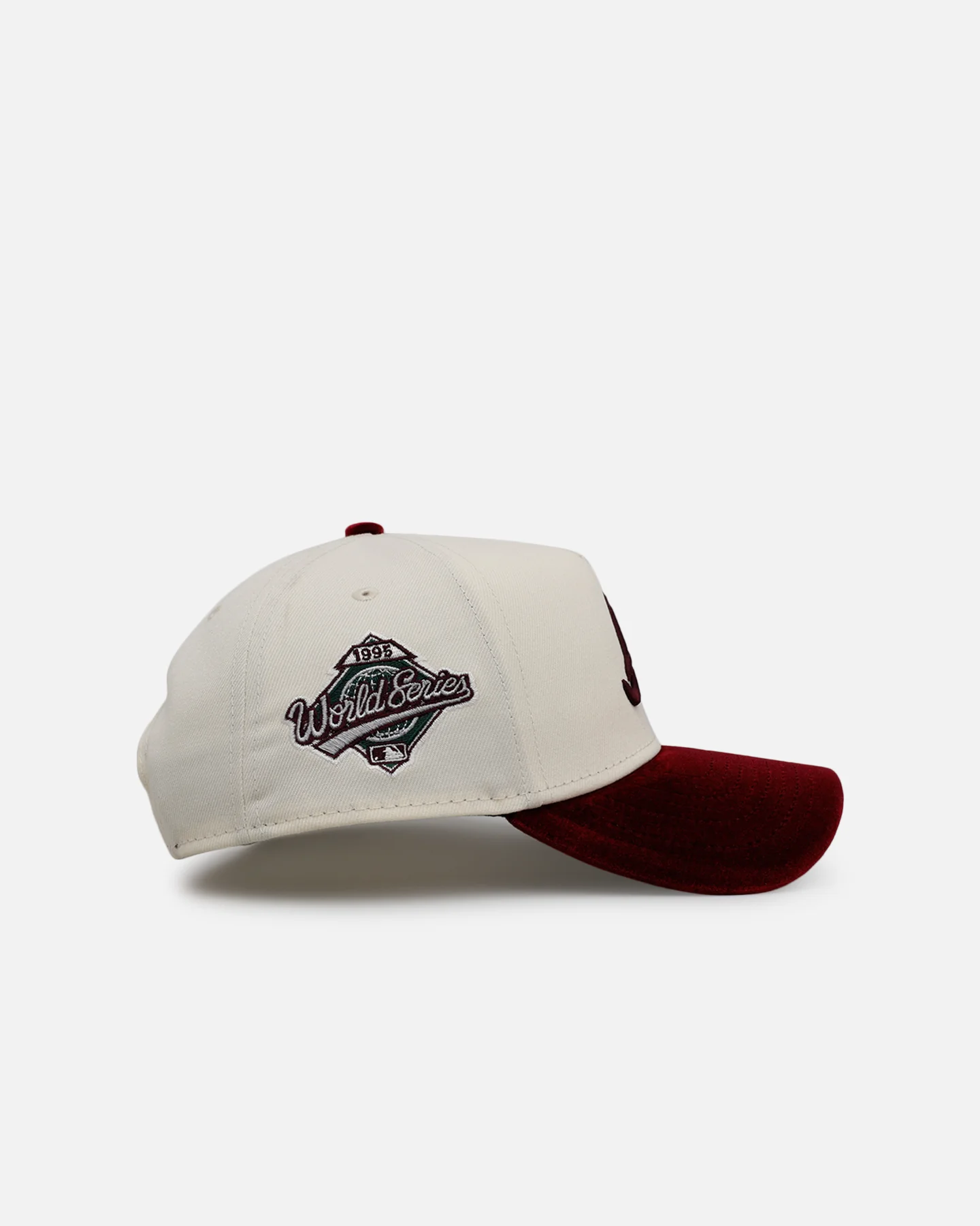 New Era Atlanta Braves 'Velvet Roses' 9FORTY A-Frame Snapback Chrome