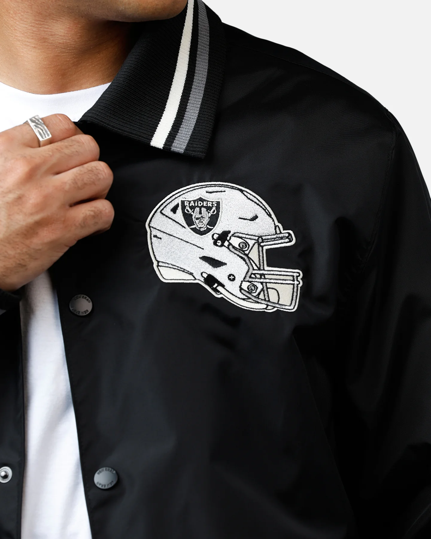 New Era Las Vegas Raiders Throwback Jacket Black