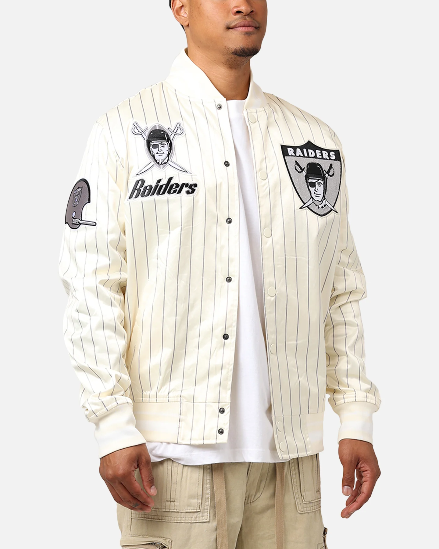 Pro Standard Las Vegas Raiders Pinstripe Satin Jacket Eggshell/Yellow