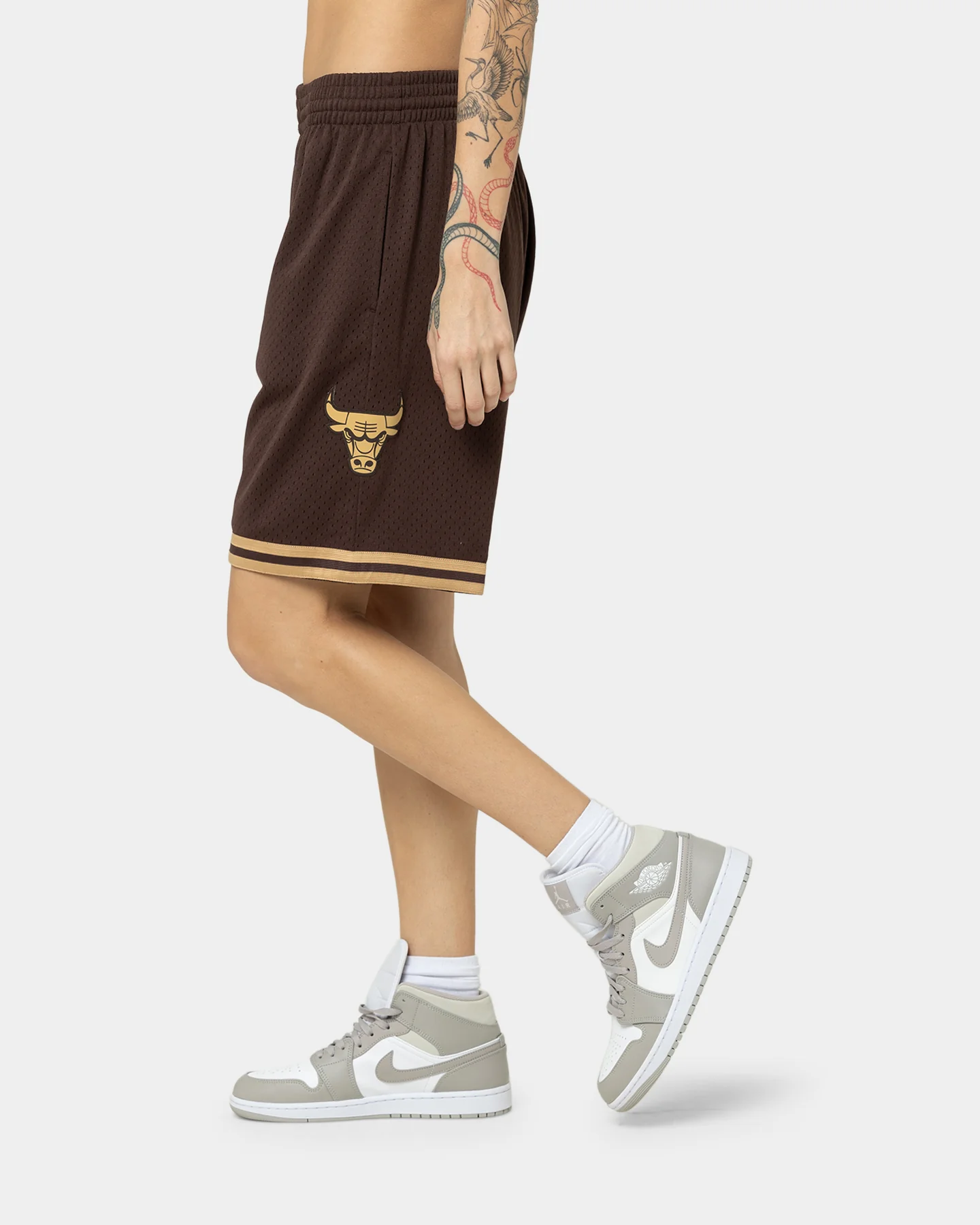 Mitchell & Ness Chicago Bulls Lux Brown Swingman Shorts Baroque Brown