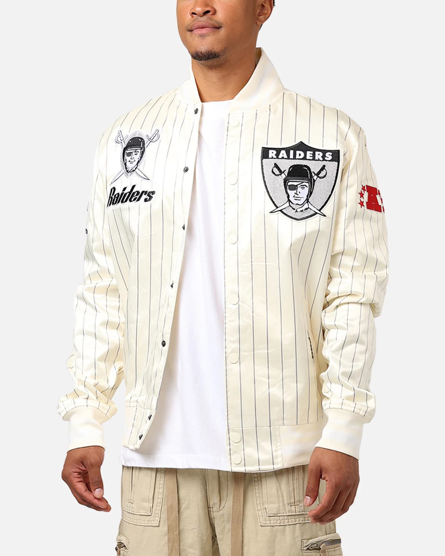 Pro Standard Las Vegas Raiders Pinstripe Satin Jacket Eggshell/Yellow