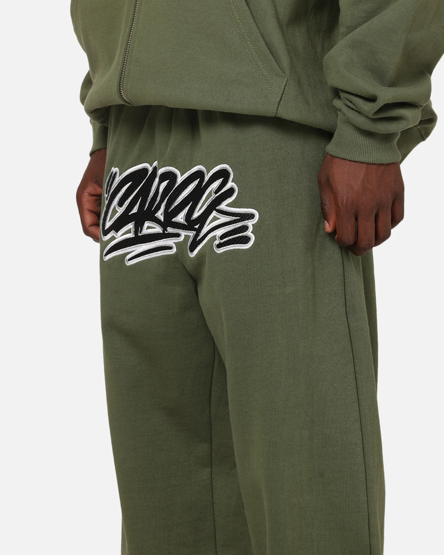 Carre Terrace Trackpants Olive