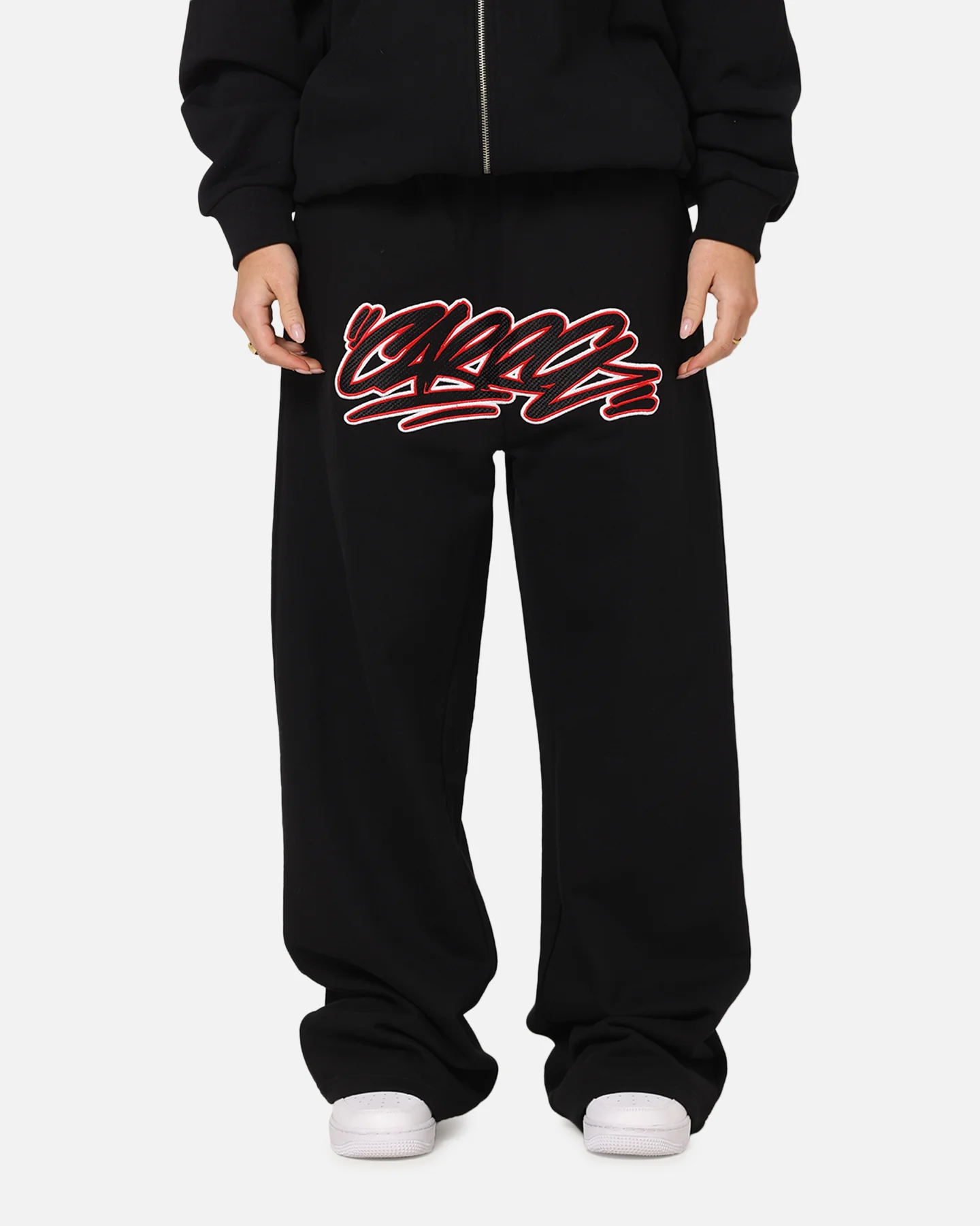 Carre Terrace Trackpants Black