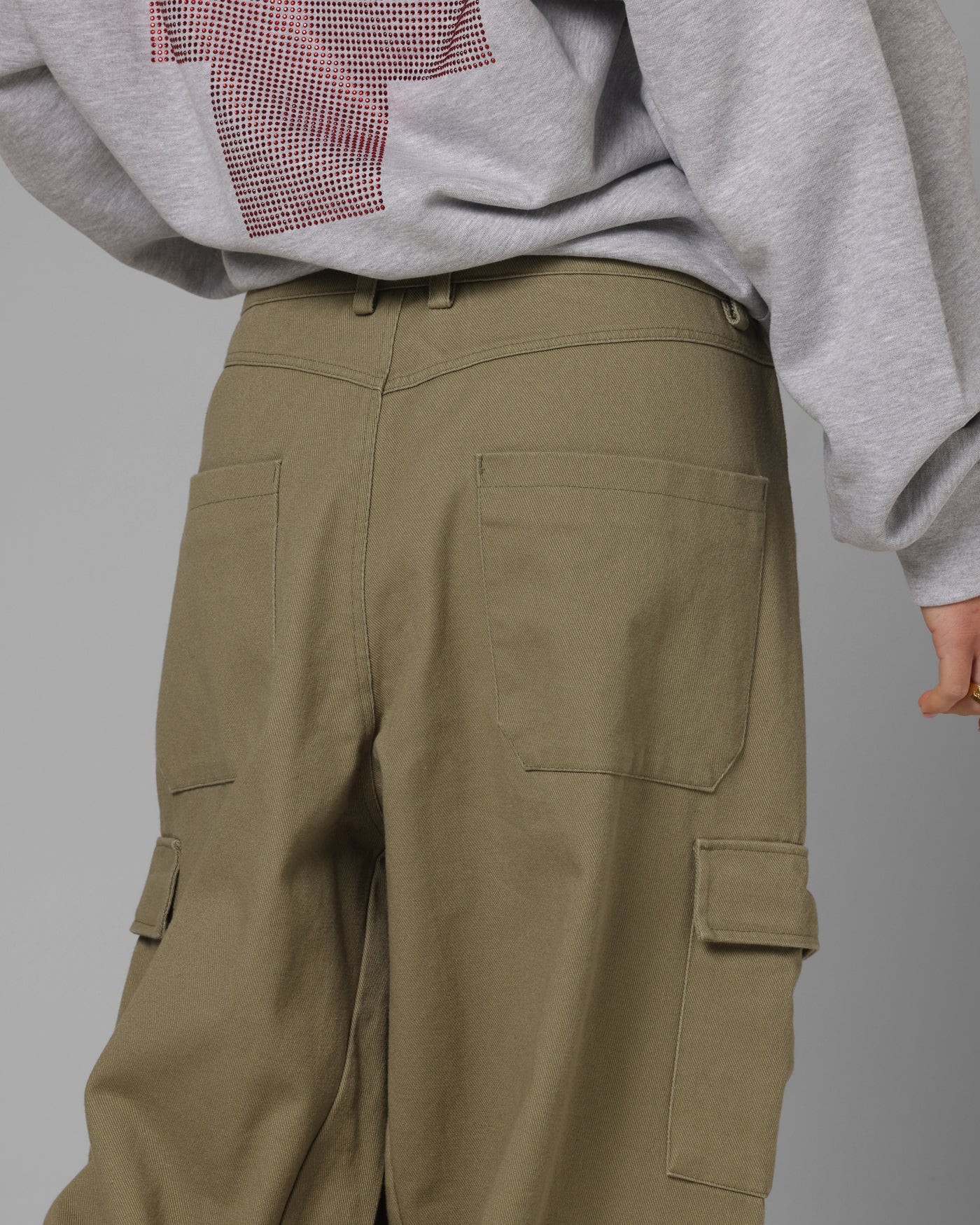 Loiter F-16 Balloon Cargo Pants Khaki