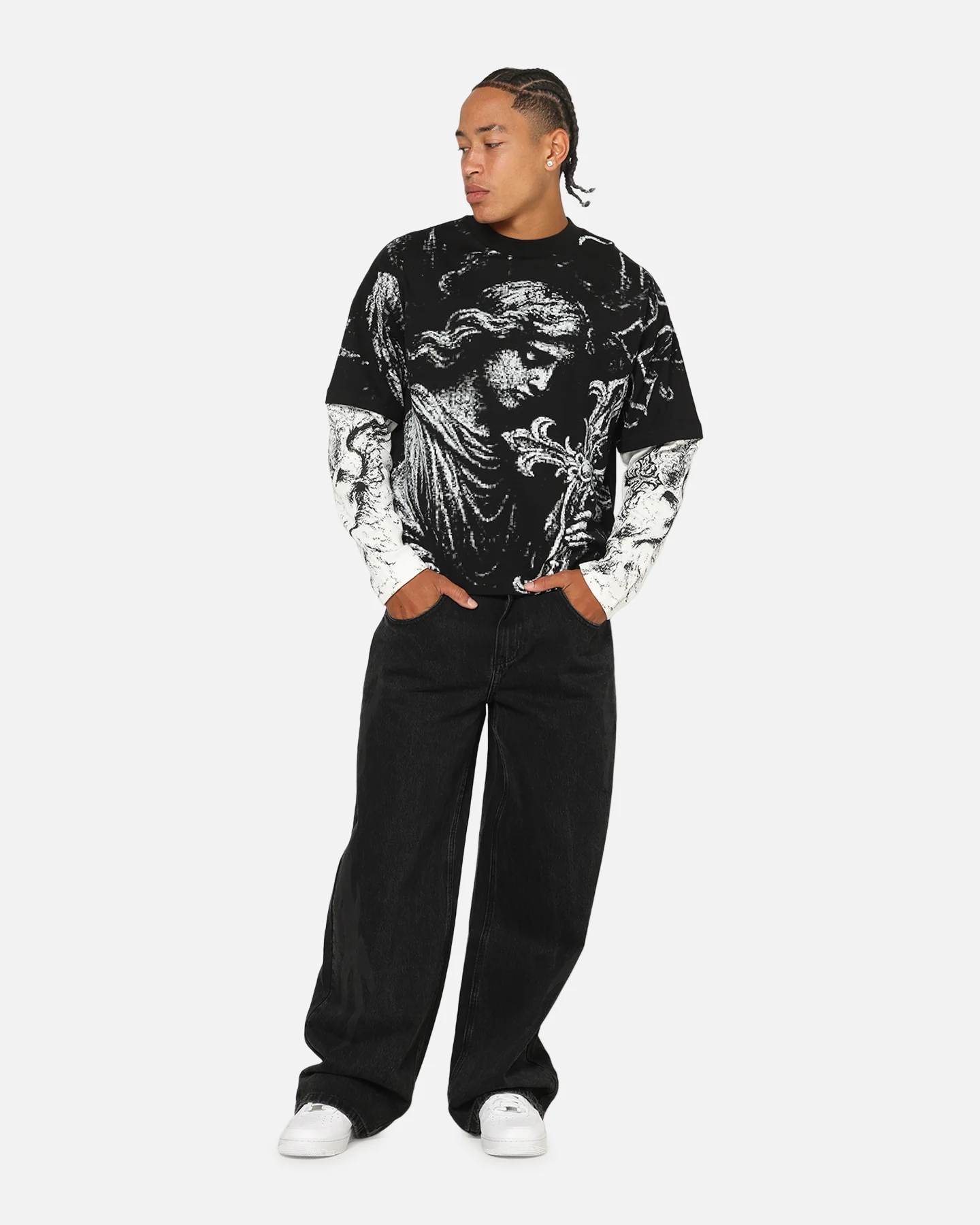 Saint Morta Crossbearer Layer Long Sleeve T-Shirt Vintage Black