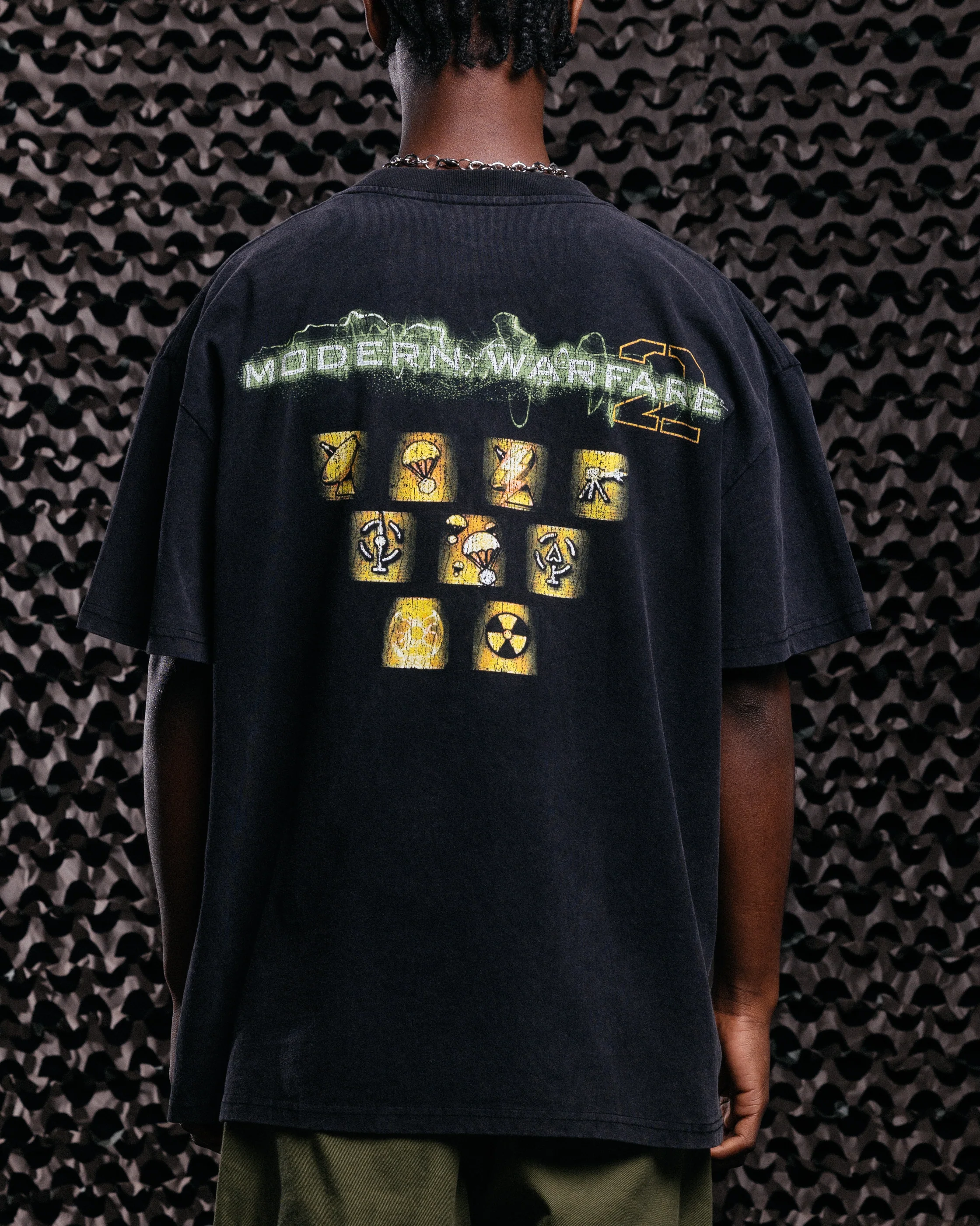 Goat Crew X Call Of Duty Modern Warfare 25 Streak Vintage T-Shirt Black Acidwash