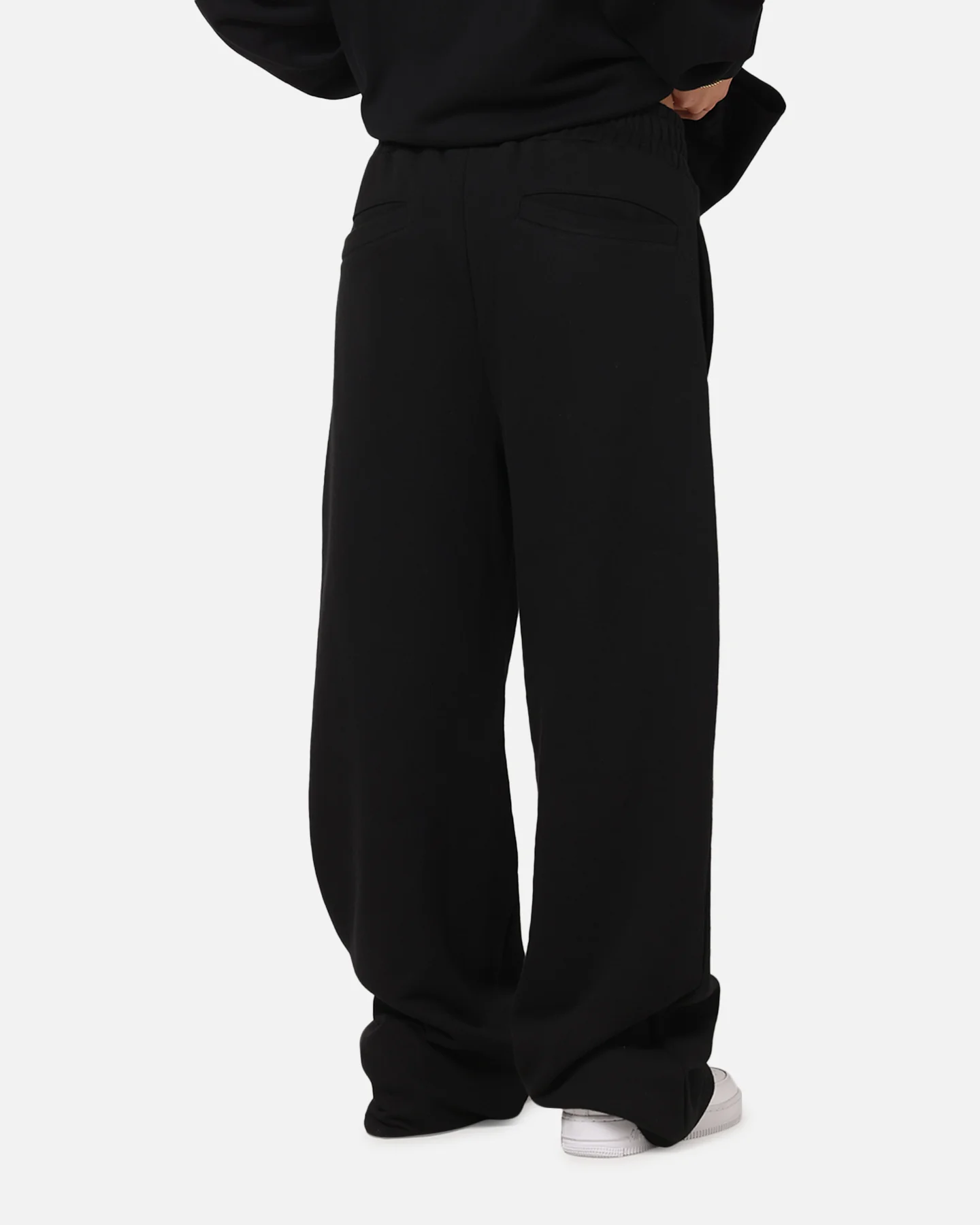 Carre Terrace Trackpants Black