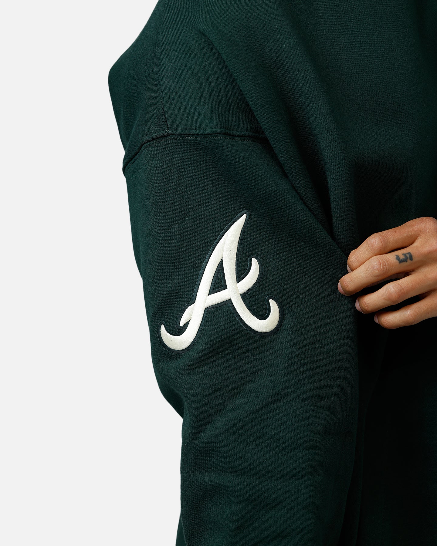 Pro Standard Atlanta Braves Tapestry 2.0 Hoodie Dark Green