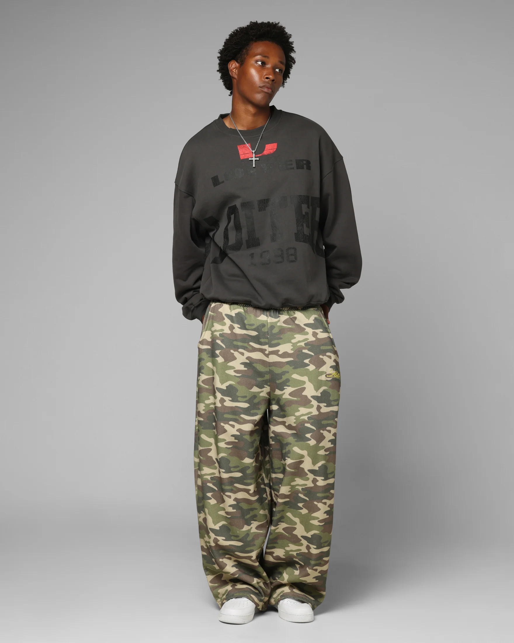 Loiter Champ Crewneck Black