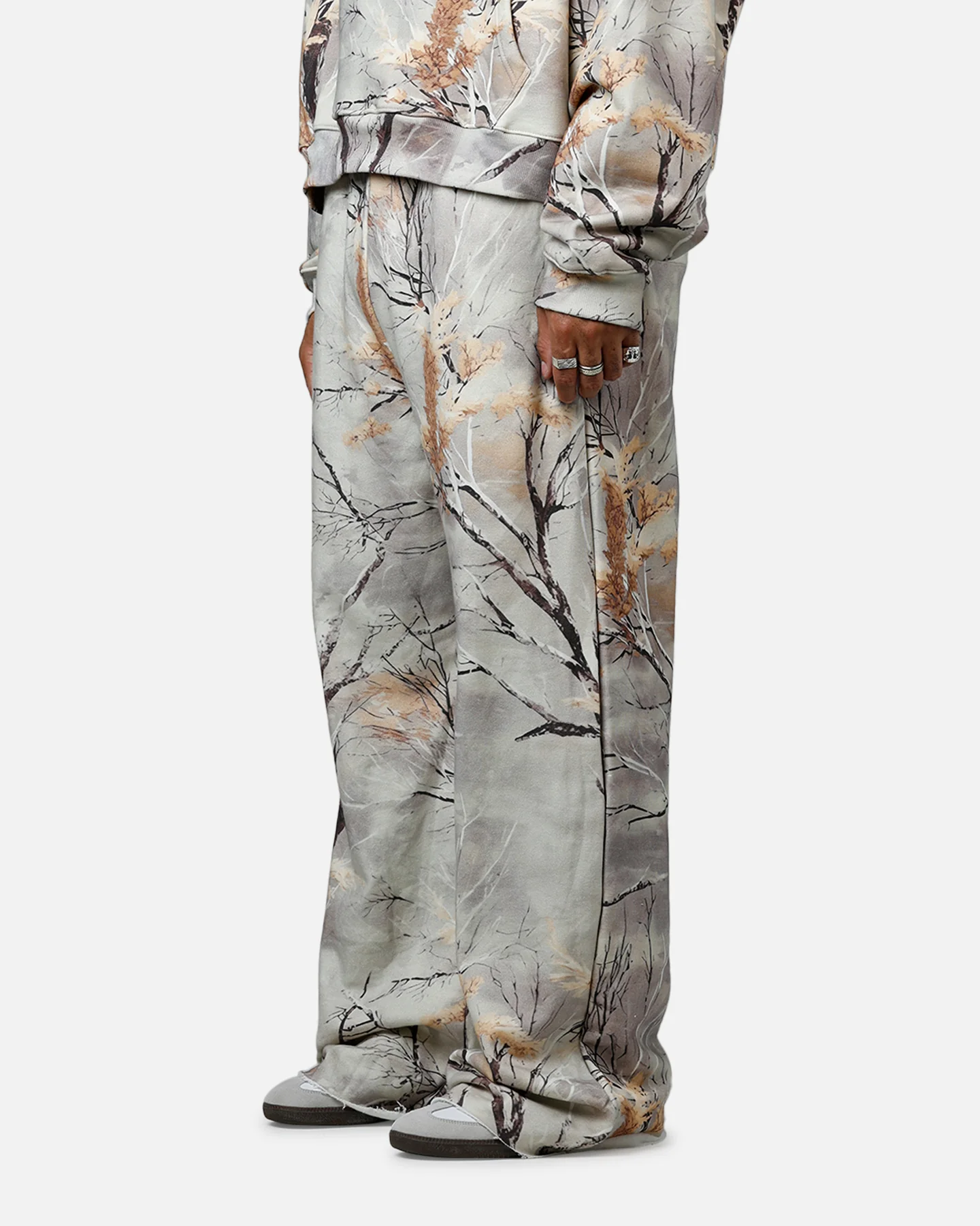 MNML Yoked Backed Sweatpants Snow Camo