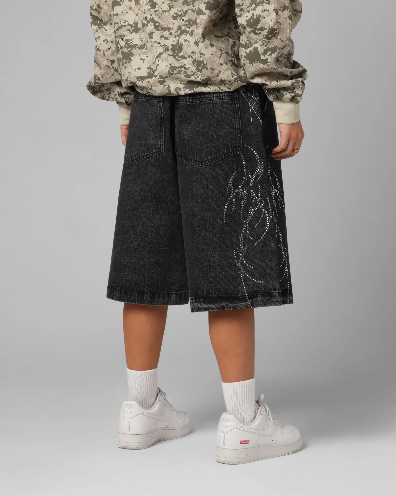 Loiter Goth Clique Jorts Black