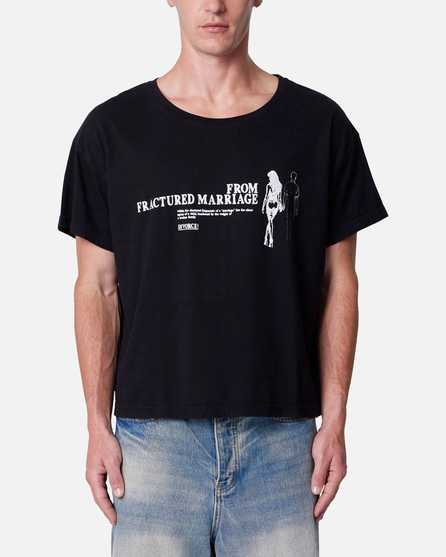 MNML Distressed Wide Neck T-Shirt Washed Black