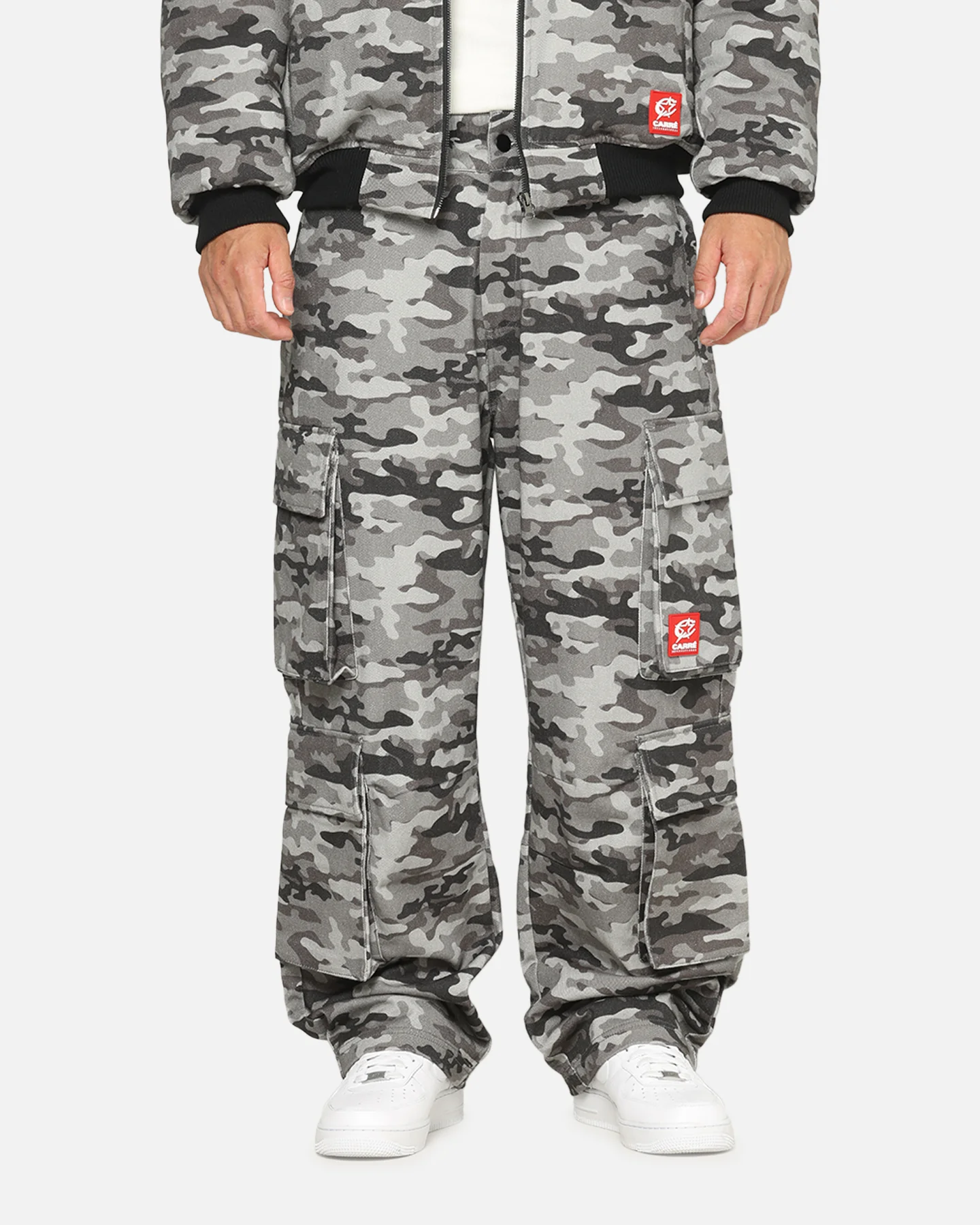Carre Camo Baggy Pants Black Camo