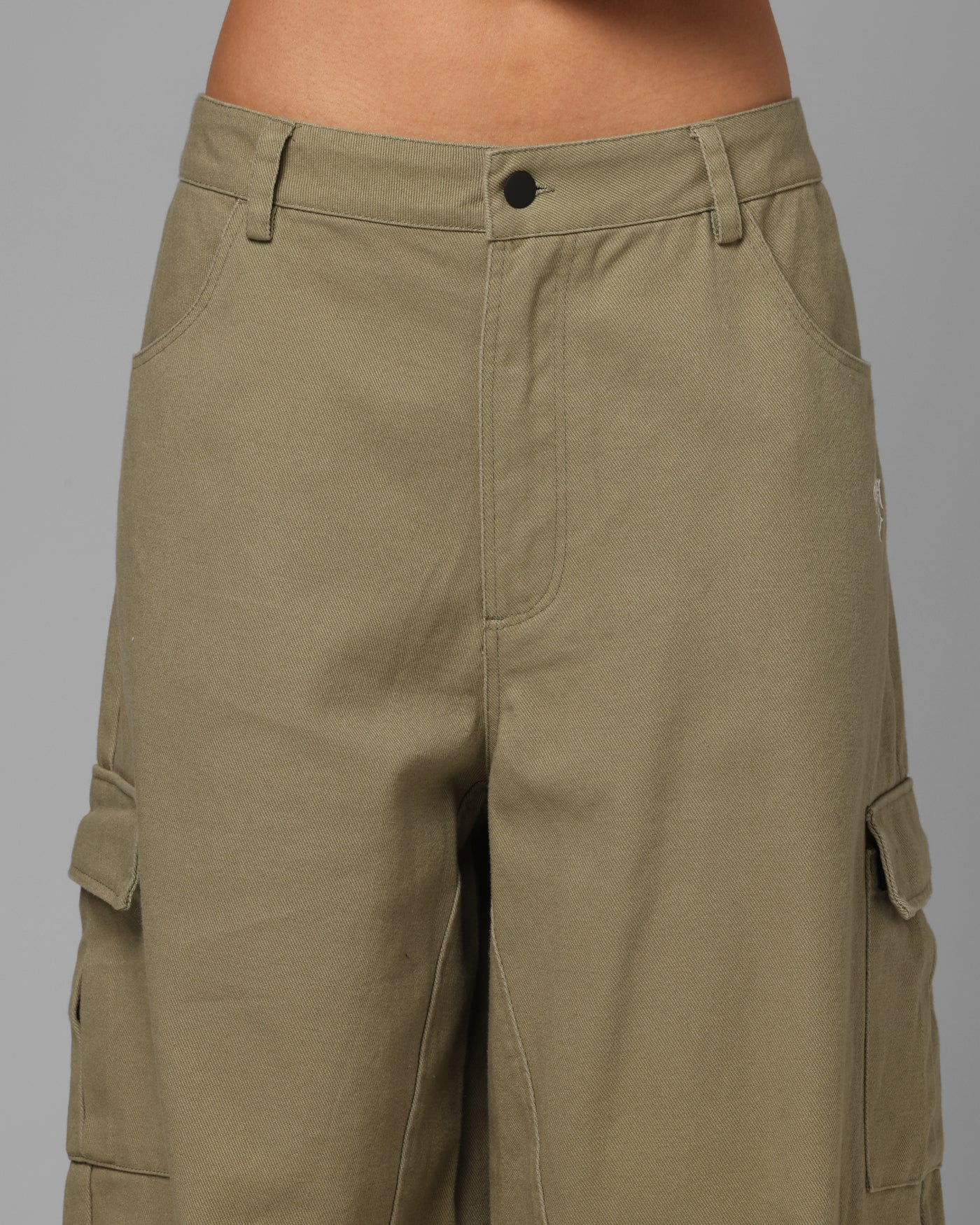 Loiter F-16 Balloon Cargo Pants Khaki